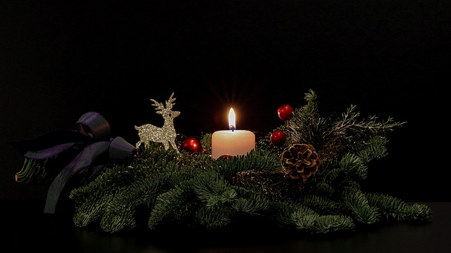 Sådan kan du bruge din adventskrans til at skabe hygge og stemning i juletiden