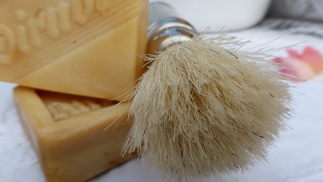 De bedste naturlige ingredienser i barbersæbe, der giver dig en glat og blød hud